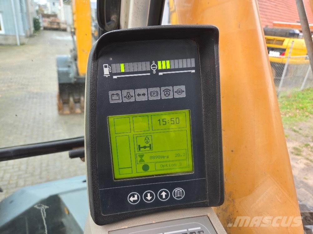 Liebherr A924B Ekskavatori uz riteņiem