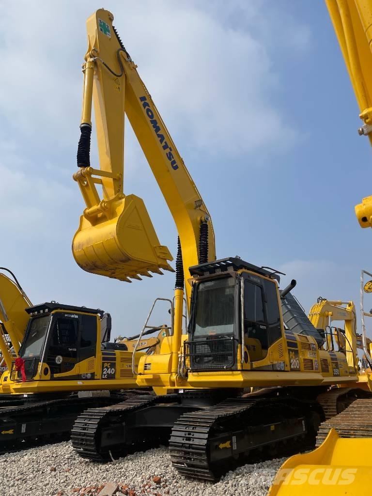 Komatsu PC 200 Kāpurķēžu ekskavatori