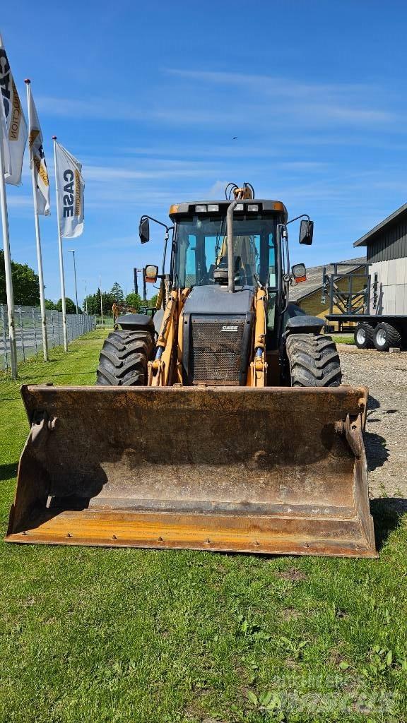 CASE 695 SR Ekskavatori-iekrāvēji