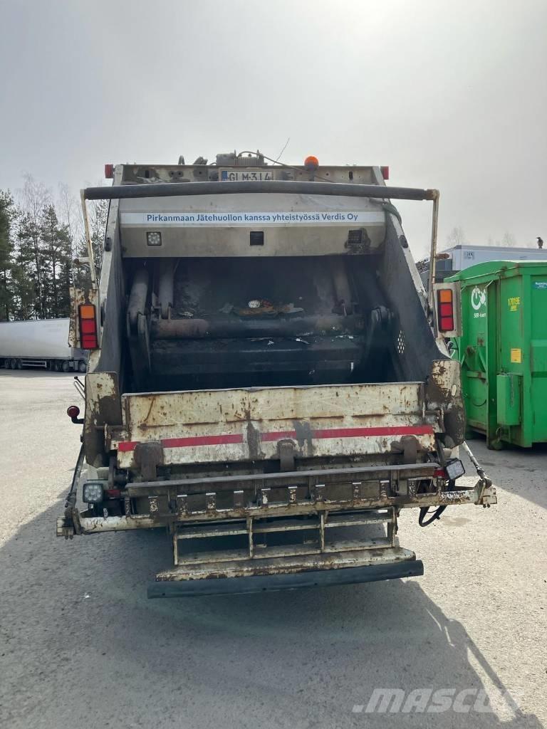 Volvo FM 330 Atkritumu izvešanas transports