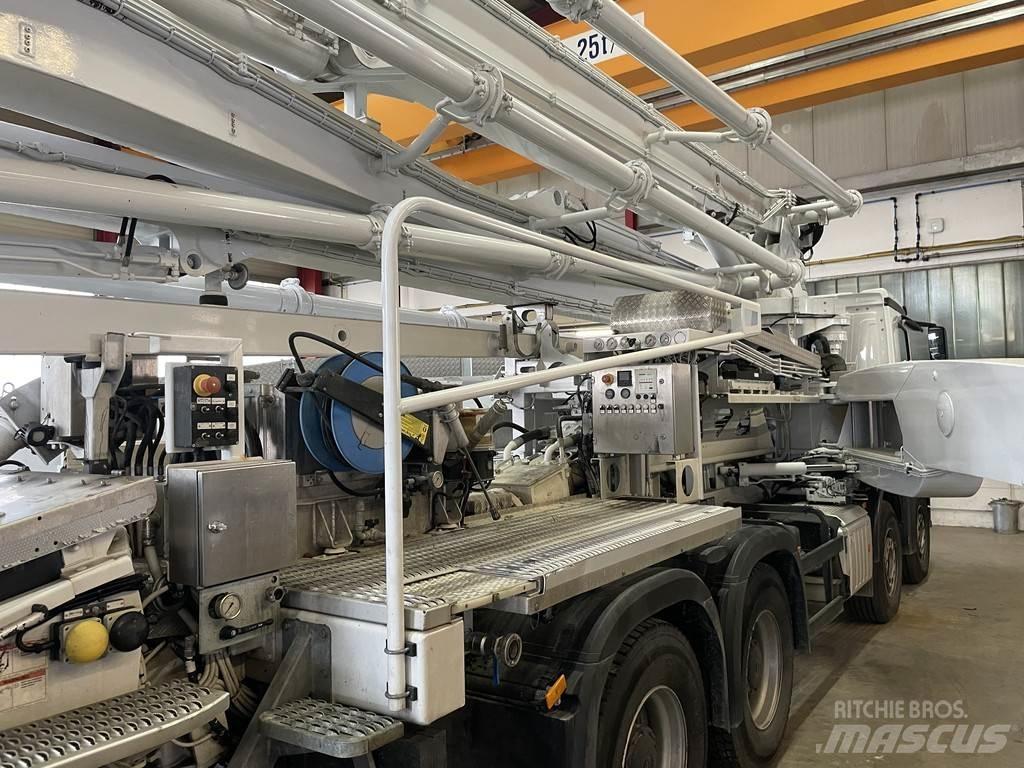 Liebherr THP 37 Kravas mašīna- betona sūknis