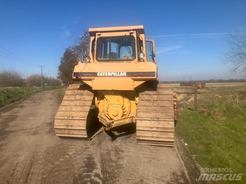 CAT D 6 H LGP II Kāpurķēžu buldozeri