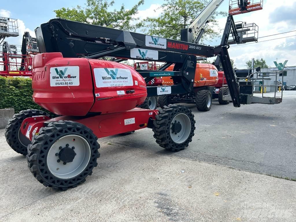 Manitou 200 ATJ RC Strēles pacēlāji