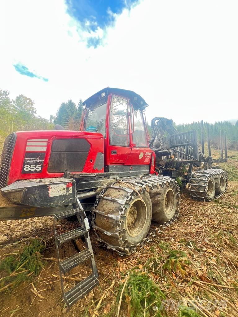 Komatsu 855 Forvarderi