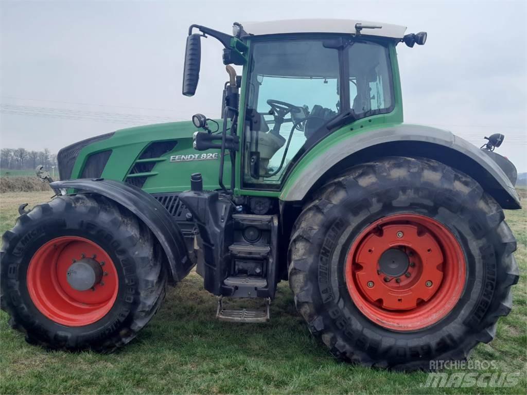 Fendt 826 Vario Traktori