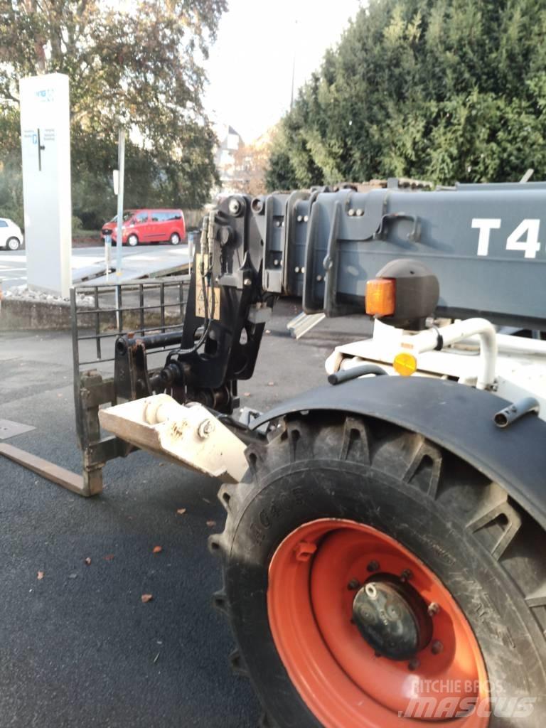 Bobcat B40170-D221 Teleskopiskie manipulatori
