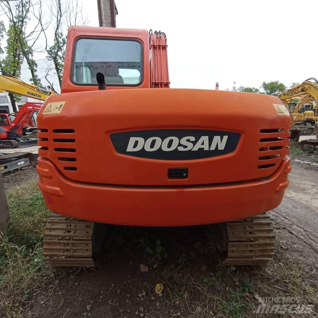 Doosan DH 80 Mini ekskavatori < 7 t