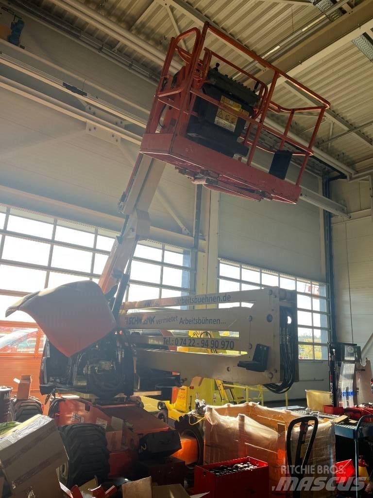 JLG 450 AJ II Strēles pacēlāji