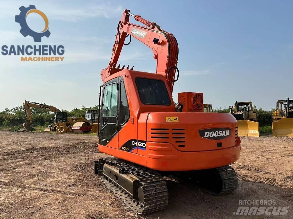 Doosan DH 80 Vidēja lieluma ekskavatori 7 t - 12 t