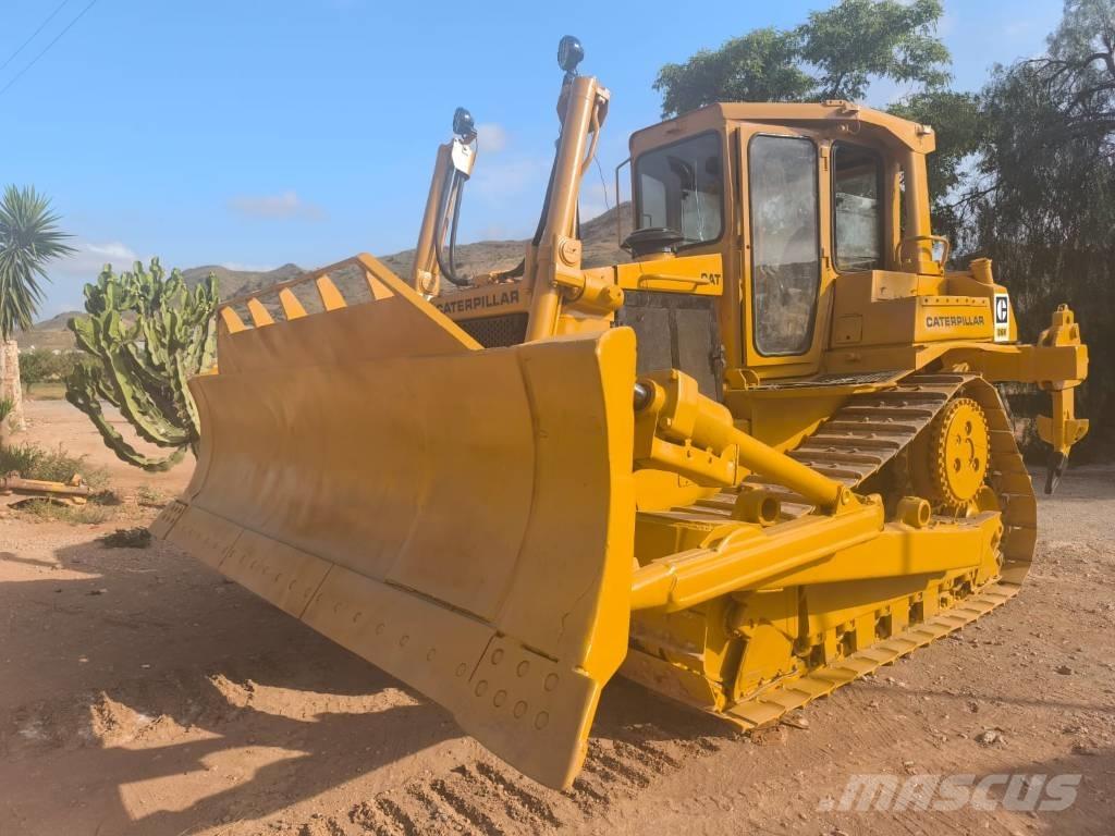 CAT D 6 H Kāpurķēžu buldozeri