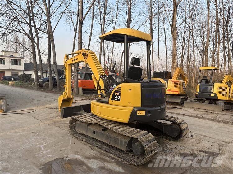 Komatsu PC 40 Kāpurķēžu ekskavatori