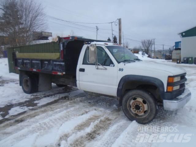 Chevrolet 3500 HD Pašizgāzējs