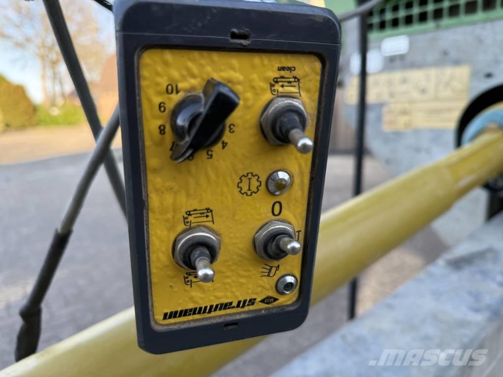 Strautmann TS 160 Mēslojuma izkliedētājs