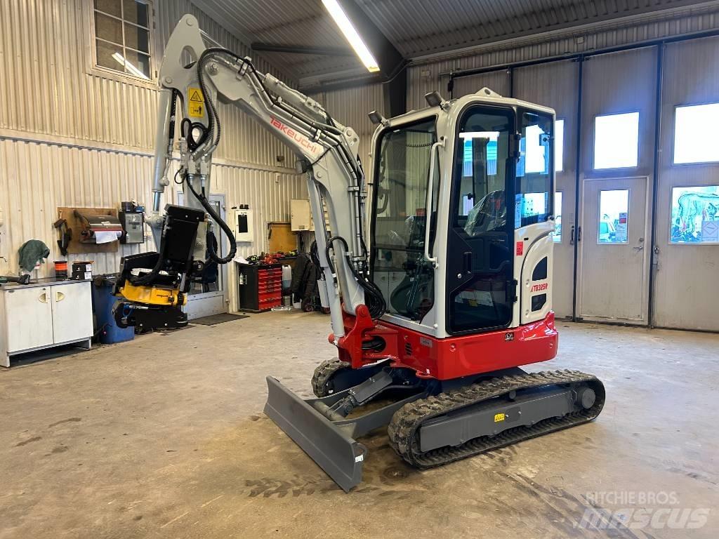 Takeuchi TB325 Mini ekskavatori < 7 t