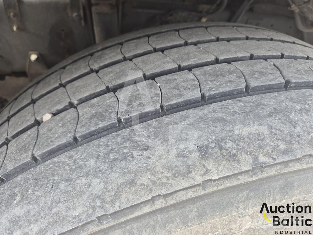 DAF FT460XF Vilcēji