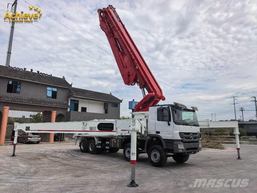 Putzmeister 56 M Kravas mašīna- betona sūknis
