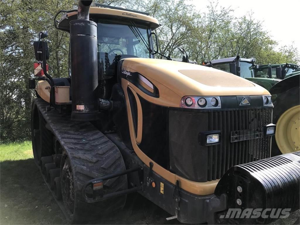 Challenger MT865E Kāpurķēžu iekrāvēji