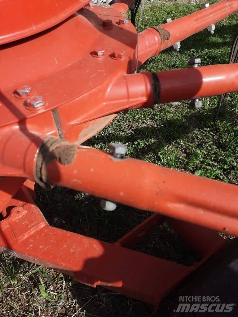 Kuhn GA6632 Vālotāji