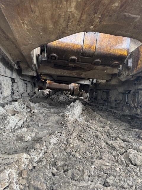 CAT D 10 N Kāpurķēžu buldozeri