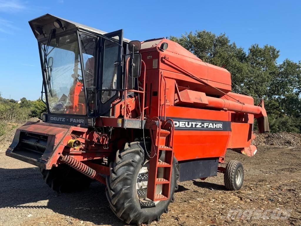 Deutz-Fahr M 2680 Ražas novākšanas kombaini