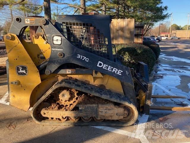 John Deere 317G Lietoti riteņu kompaktiekrāvēji