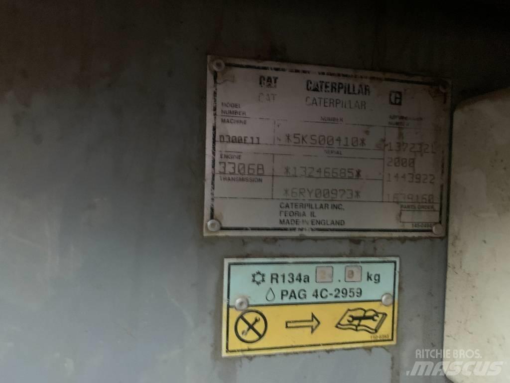 CAT D 300 E Artikulētie pašizgāzēji