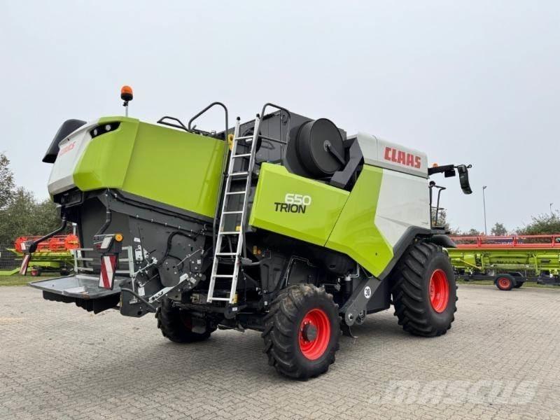 CLAAS TRION 650 Ražas novākšanas kombaini