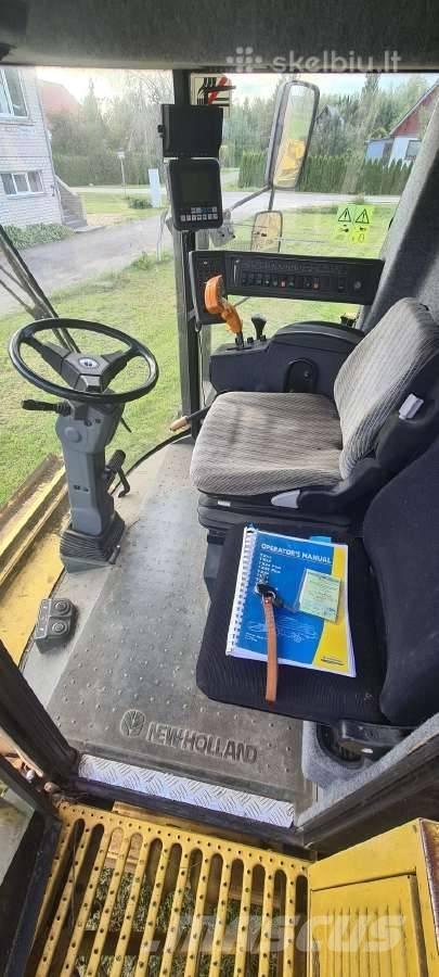 New Holland TX 64 Ražas novākšanas kombaini