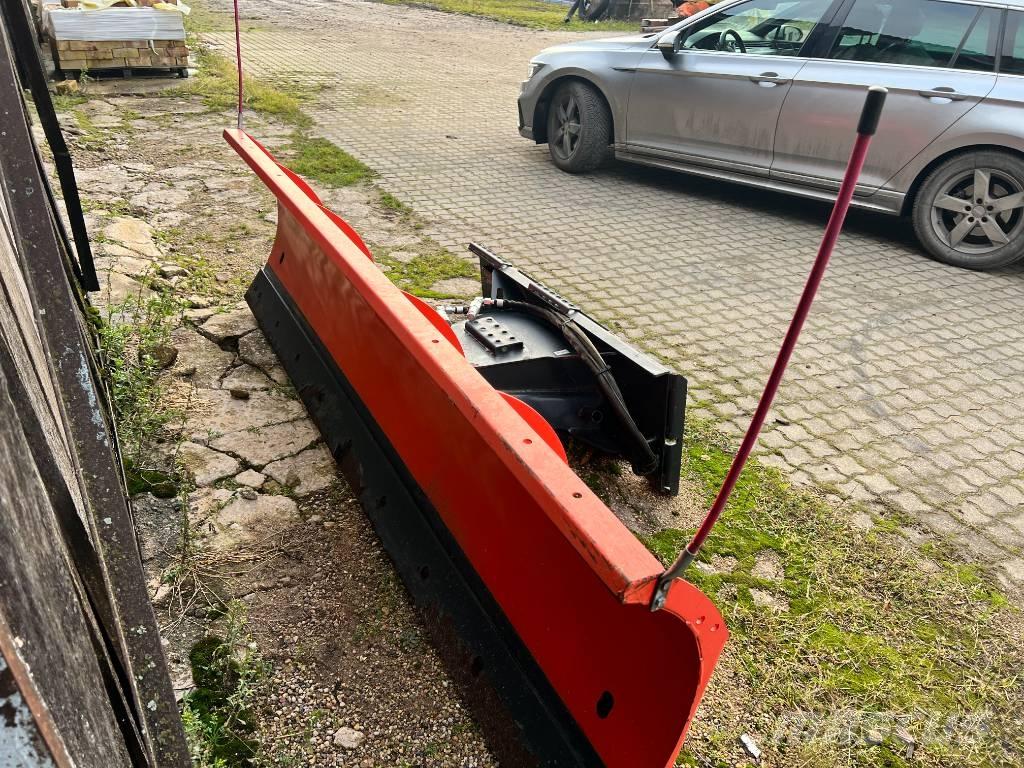 Bobcat SB 108 HD Sniega naži un tīrītāji