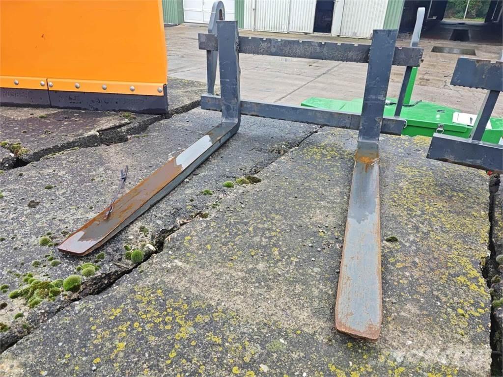 Kramer 1200 mm Frontālo iekrāvēju papildaprīkojums