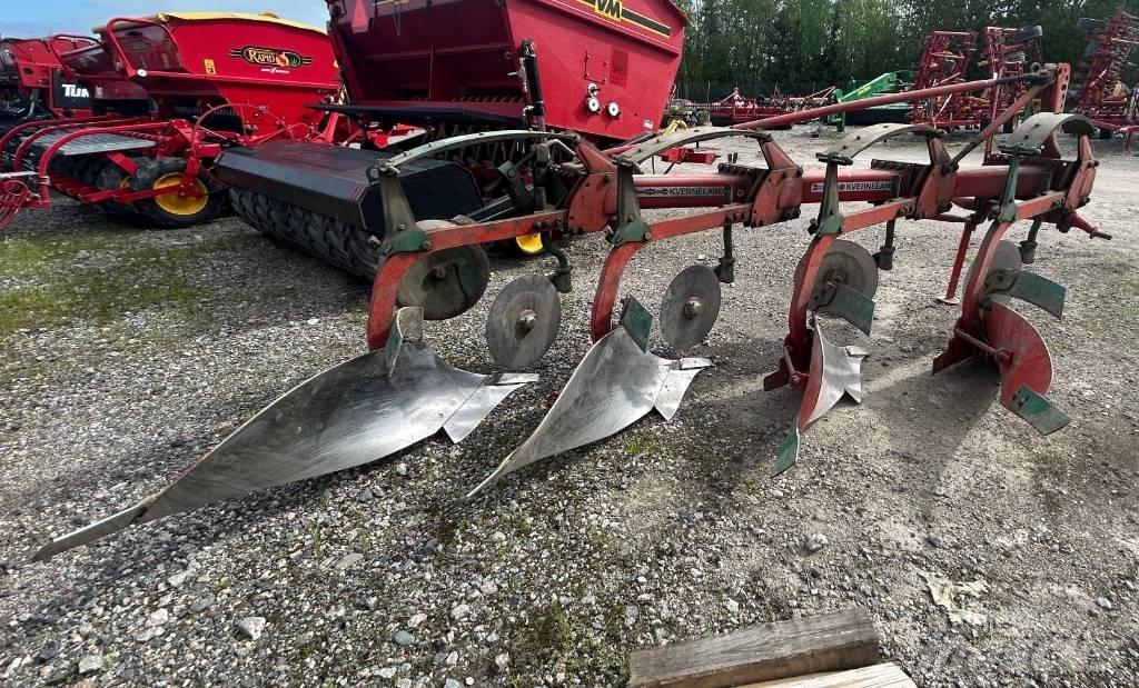 Kverneland A3 4X16 Parastie arkli