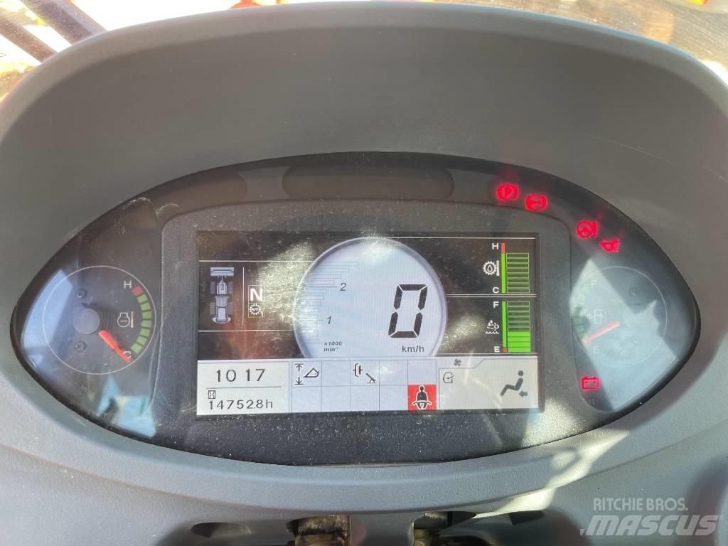 Hitachi ZW 370 Iekrāvēji uz riteņiem