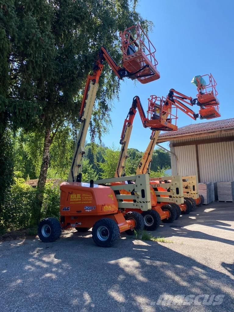 JLG 520 AJ Strēles pacēlāji