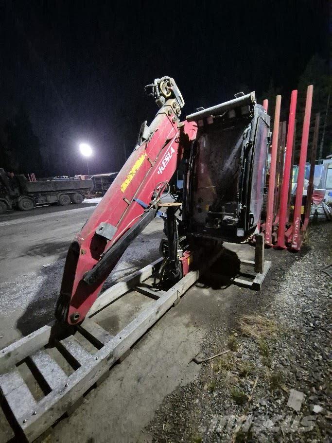 Kesla 2112 Kokmateriālu krāni