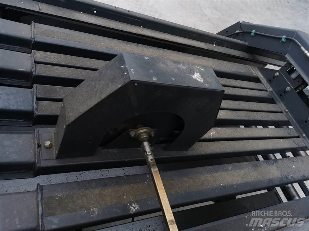 Vicon LB12200 Ķīpu preses