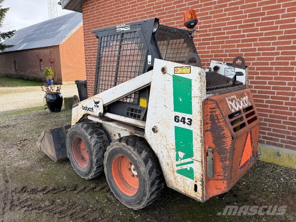 Bobcat 643 Lietoti riteņu kompaktiekrāvēji