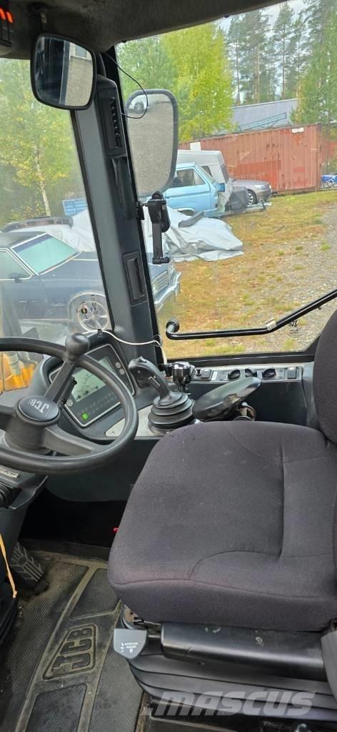 JCB 412 S Iekrāvēji uz riteņiem