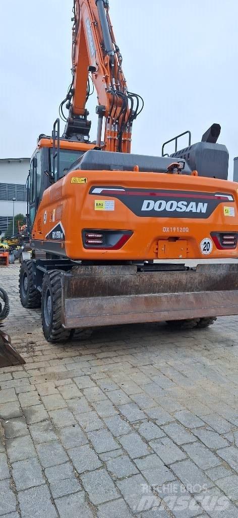 Doosan DX 190 W-7 Ekskavatori uz riteņiem