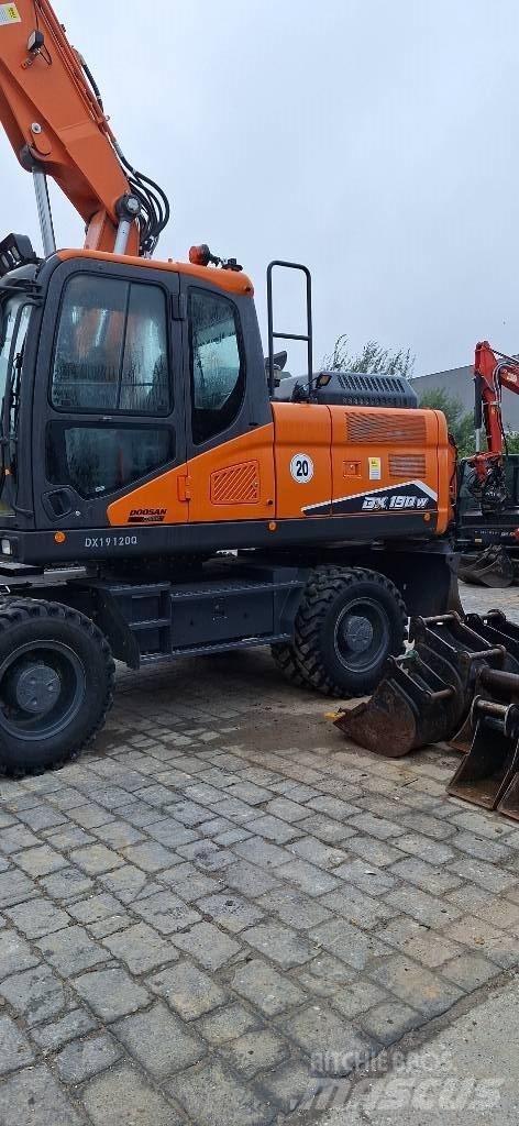 Doosan DX 190 W-7 Ekskavatori uz riteņiem