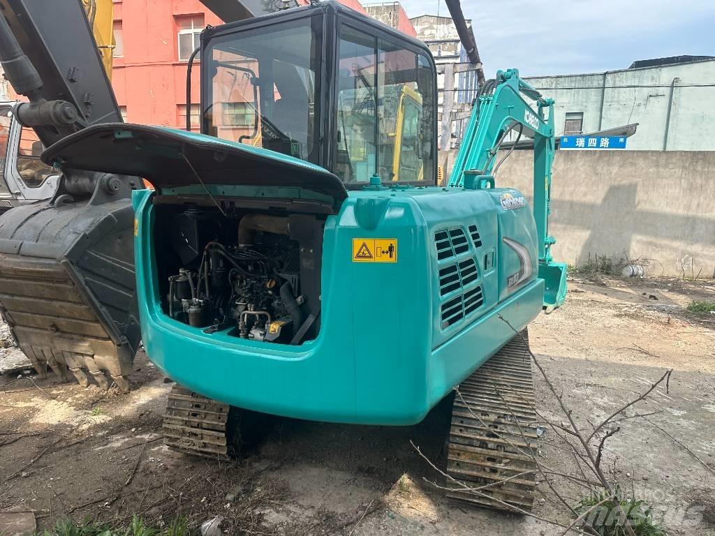 Kobelco SK 60-8 Kāpurķēžu ekskavatori
