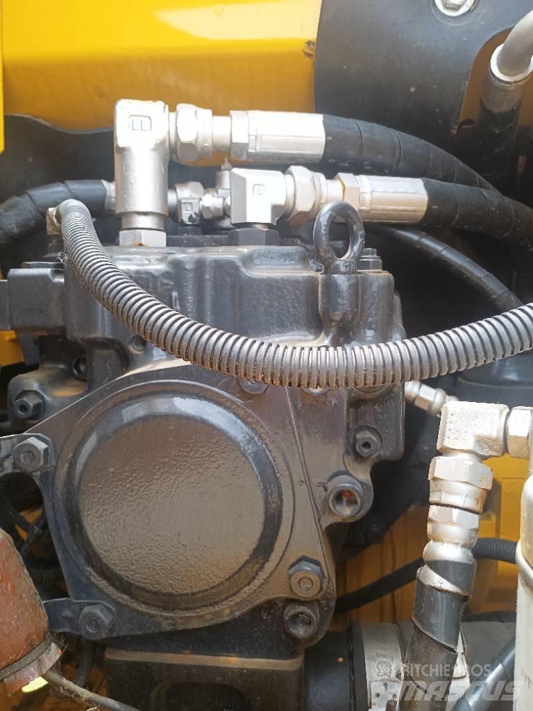 Komatsu PC 120 Kāpurķēžu ekskavatori