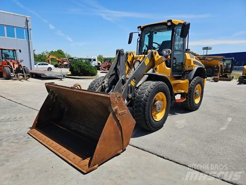Volvo L 45 H Iekrāvēji uz riteņiem