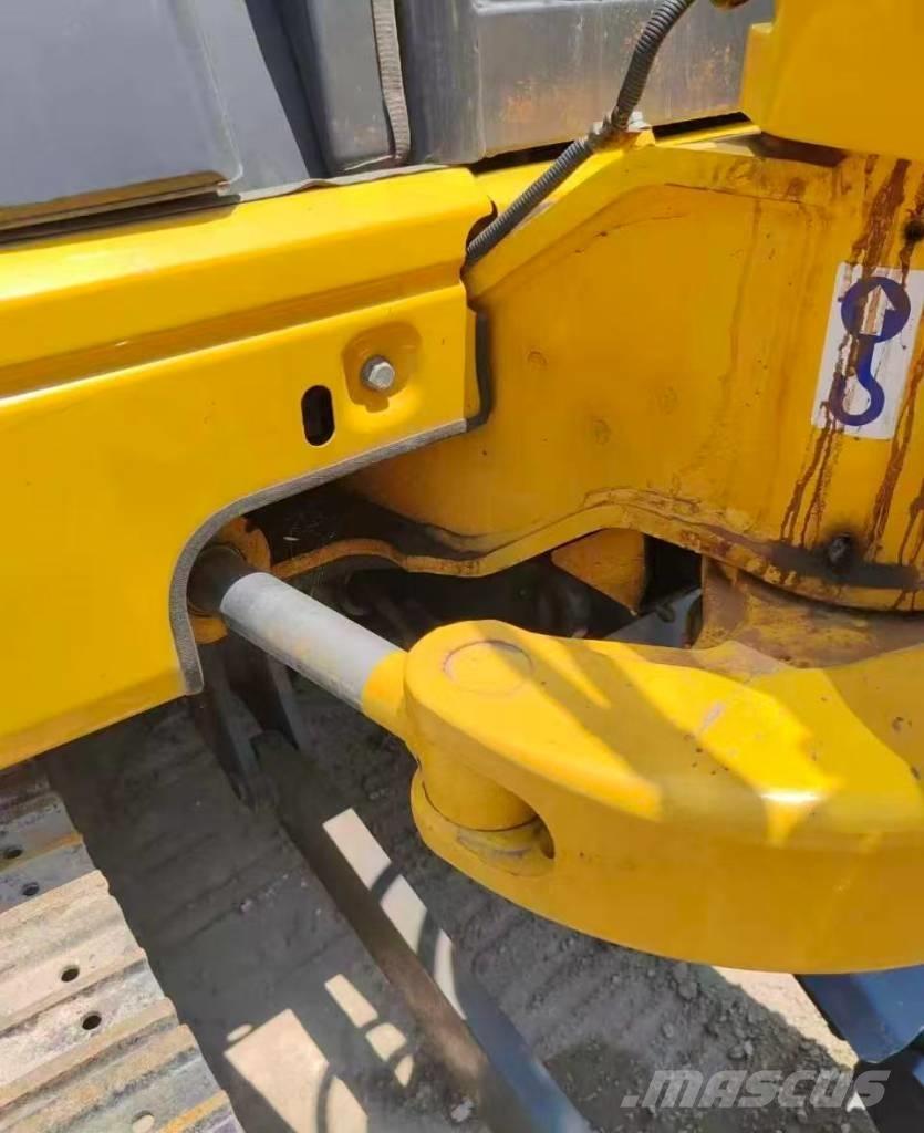 Komatsu PC 40 Mini ekskavatori < 7 t