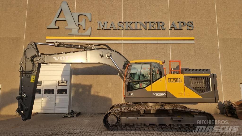 Volvo EC 250 EL Kāpurķēžu ekskavatori