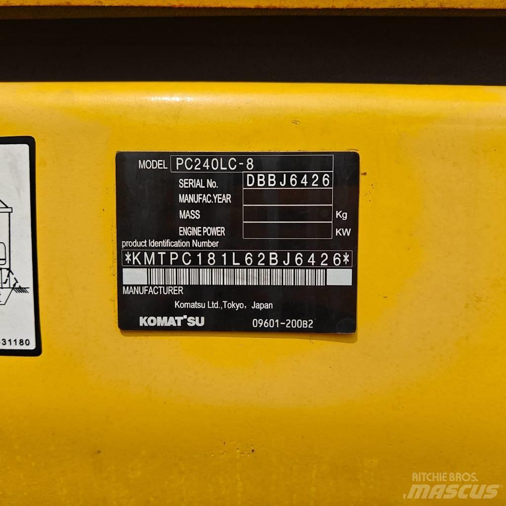 Komatsu 240-8 Kāpurķēžu ekskavatori