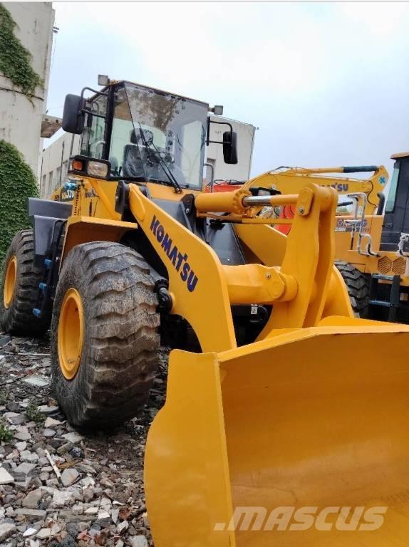 Komatsu WA 320-5 Iekrāvēji uz riteņiem