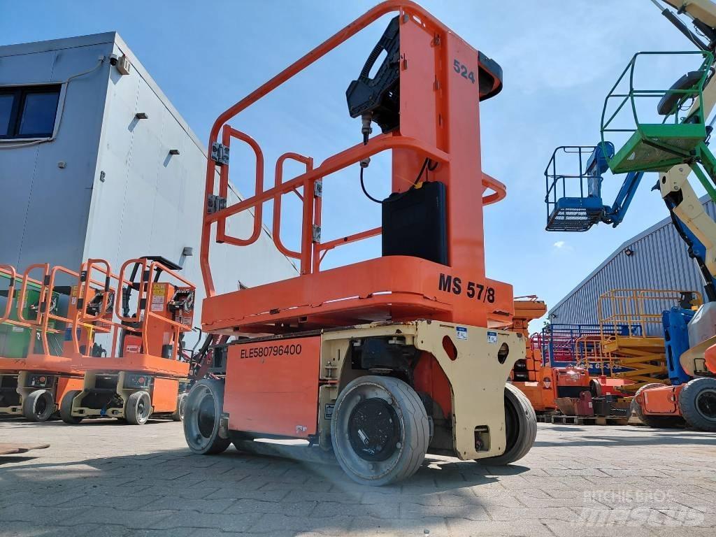 JLG 1230 ES Šķerveida pacēlāji