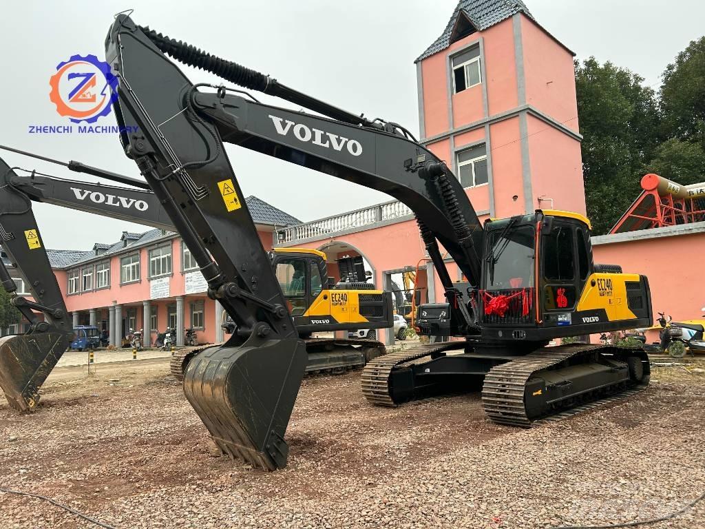 Volvo EC 240 Kāpurķēžu ekskavatori