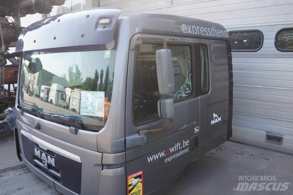MAN F99L34 TGM Kabīnes un interjers
