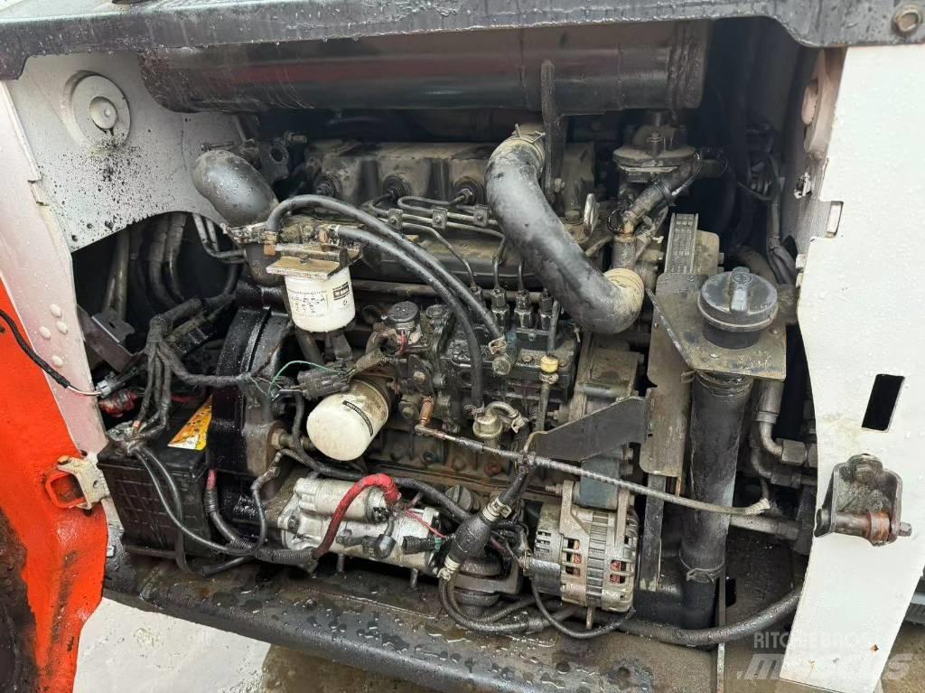 Bobcat T 770 Lietoti riteņu kompaktiekrāvēji